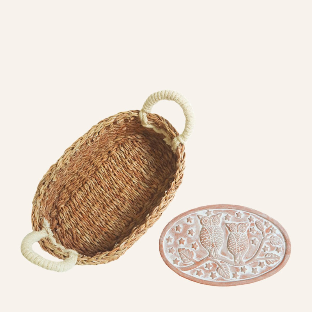 Oval BREAD BASKET WITH WARMING STONE, Owls on a Branch