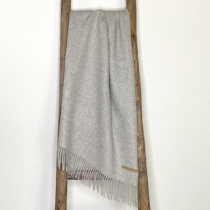 Alpaca Wool Soul Blanket, Silver