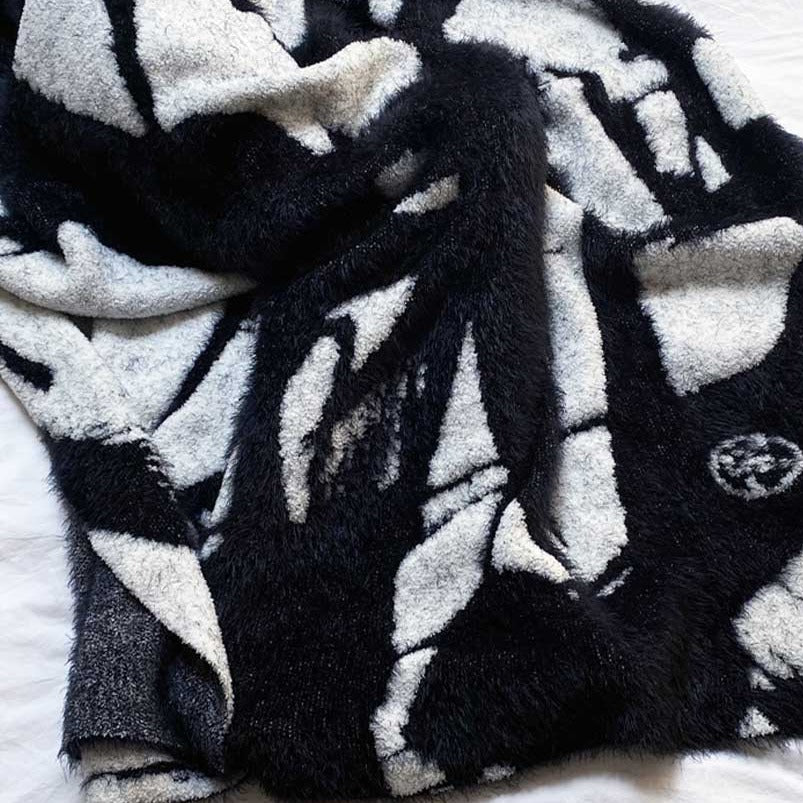 Big Maybach Plush Dream Blanket, Black & White