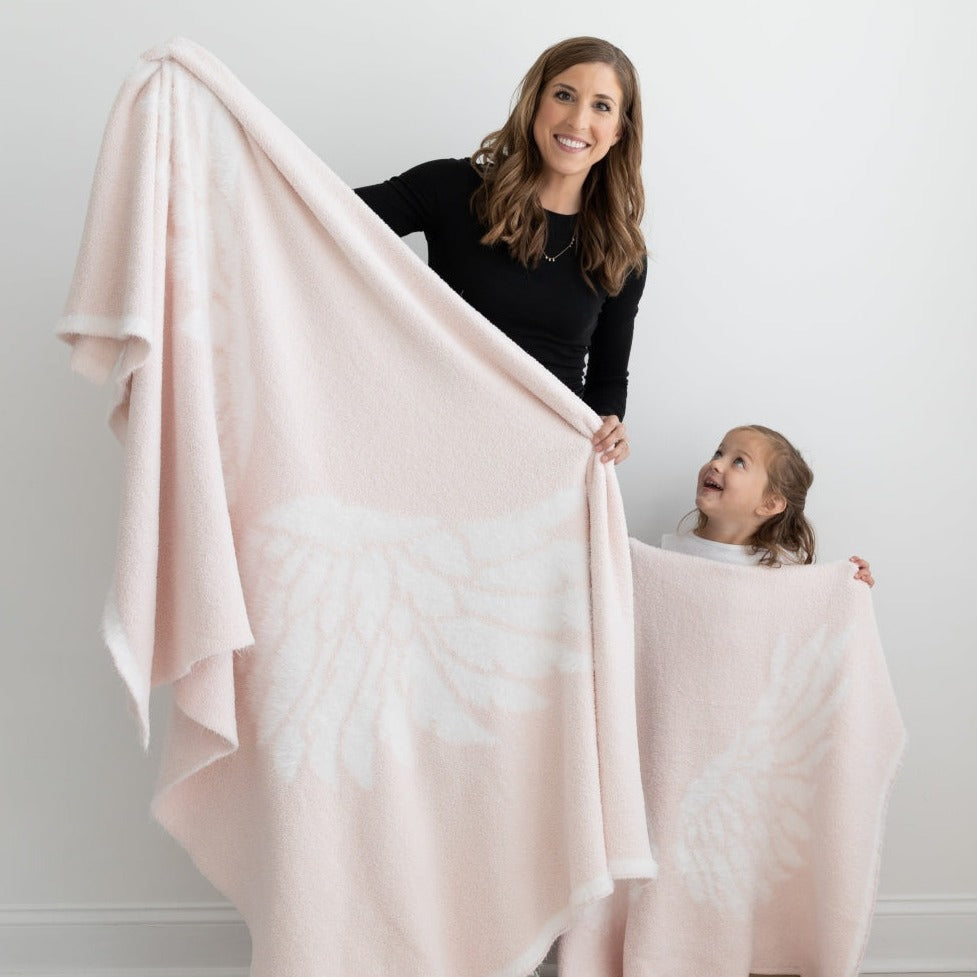 Big Wings Dream Blanket, Light Pink