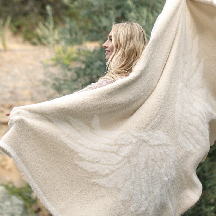 Big Wings Dream Blanket, Ivory