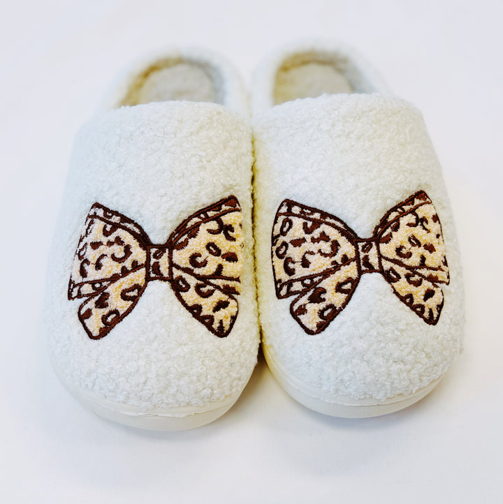 Plush Closed-Toe Slippers, Chic Bow