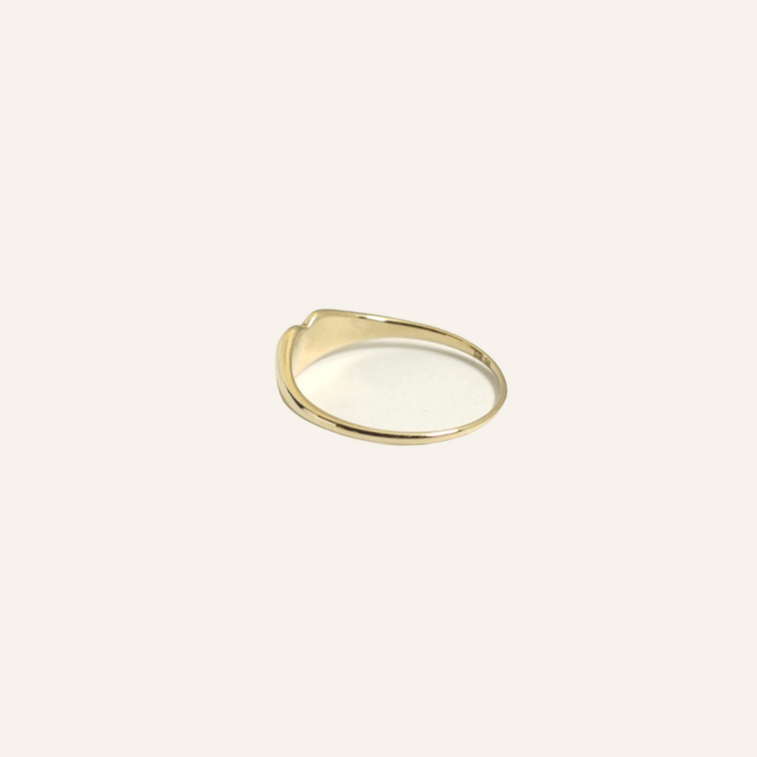 Slim Heart Ring, 10K Gold