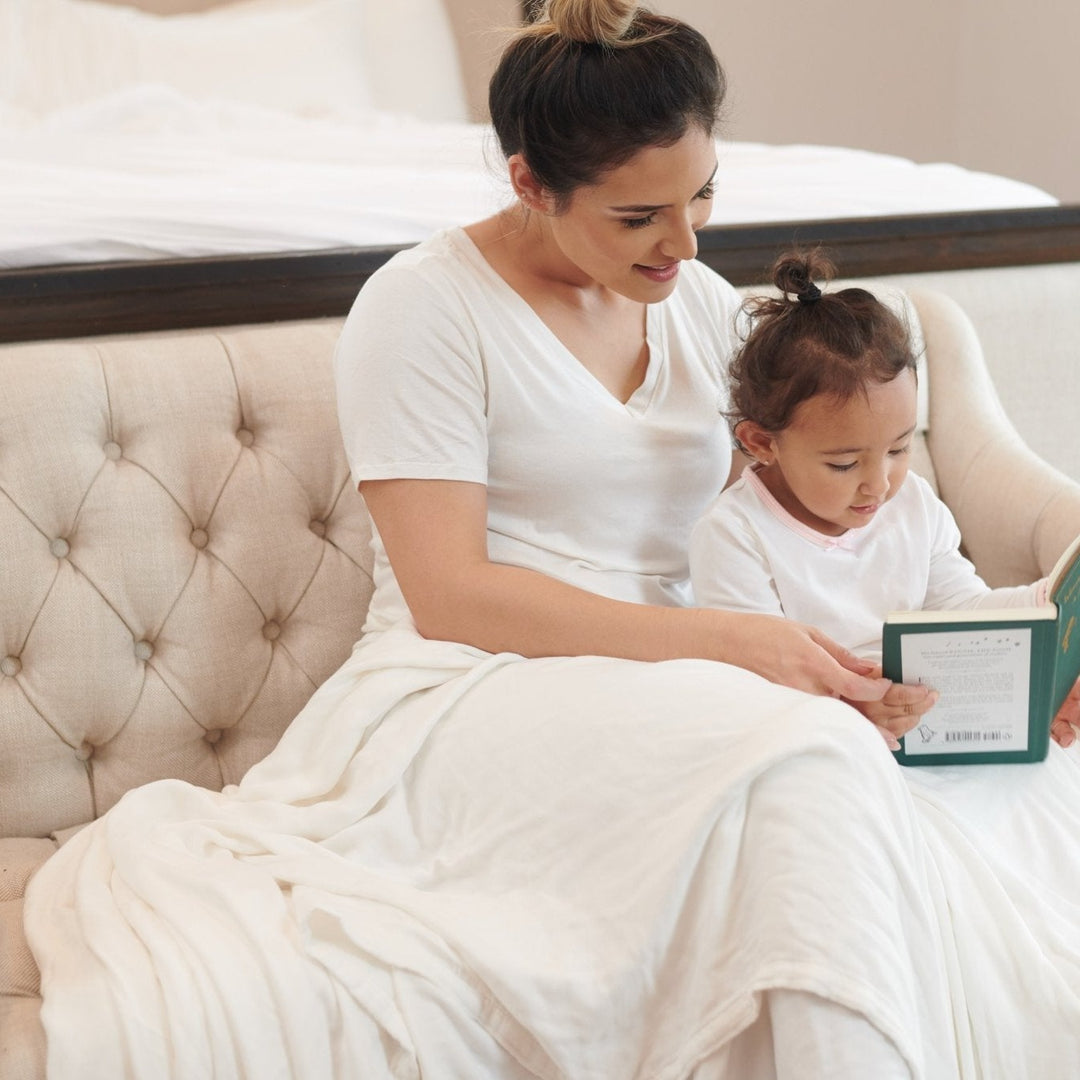 Oversized Queen Bamboo Bed Blanket, White