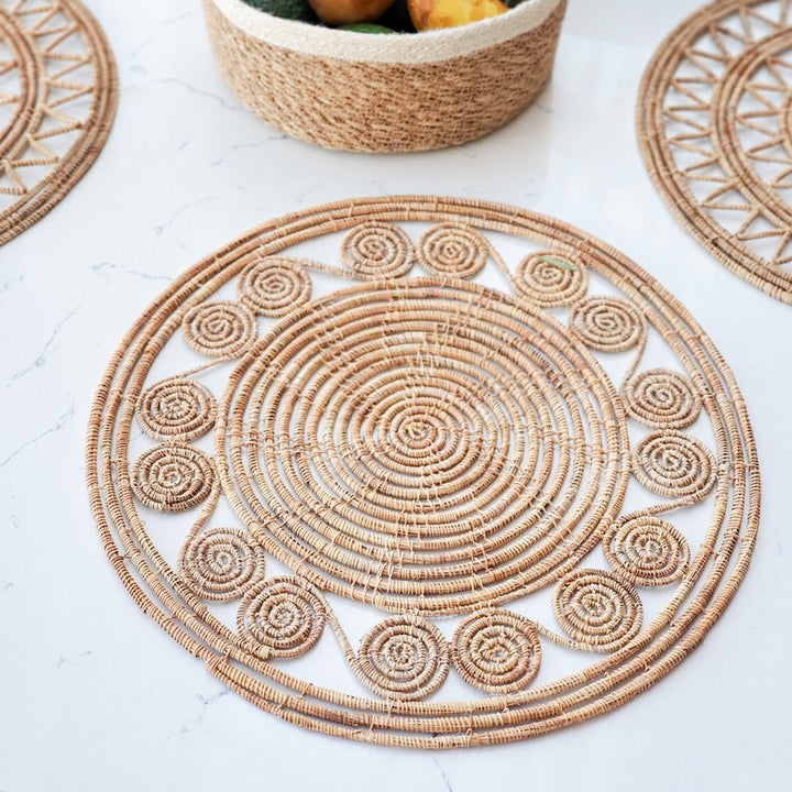 Handwoven Spiral Palm Fiber Placemats, Natural (Set of 2)