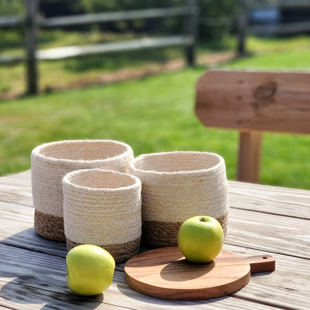 Handwoven Jute Bin, White with Natural Base