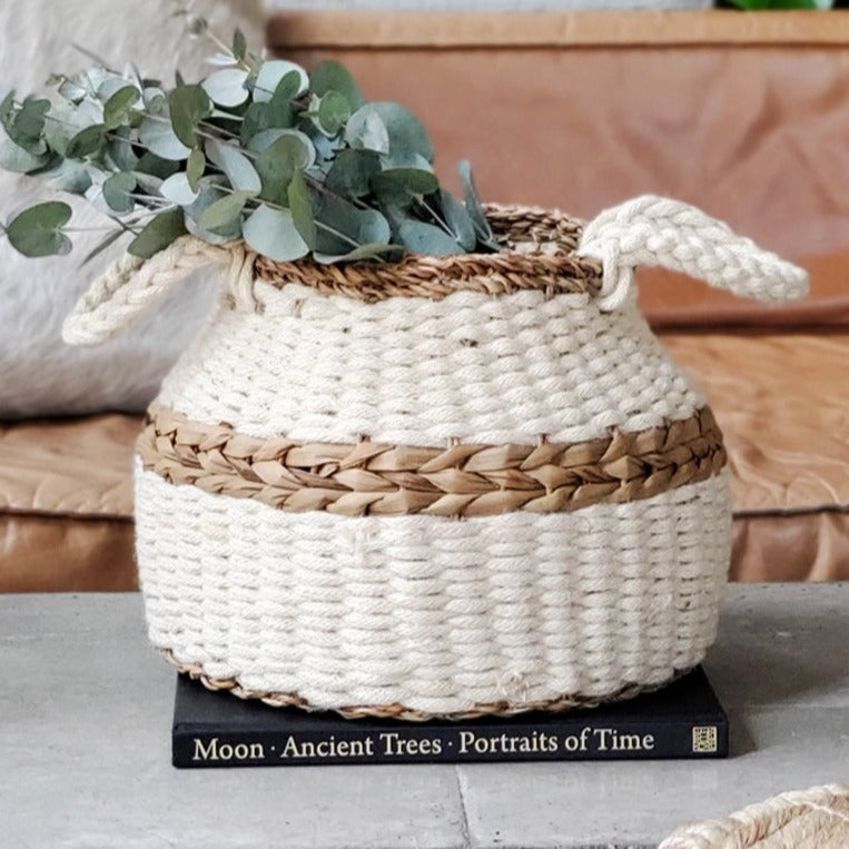 Handwoven Seagrass Jute Basket, Natural & White