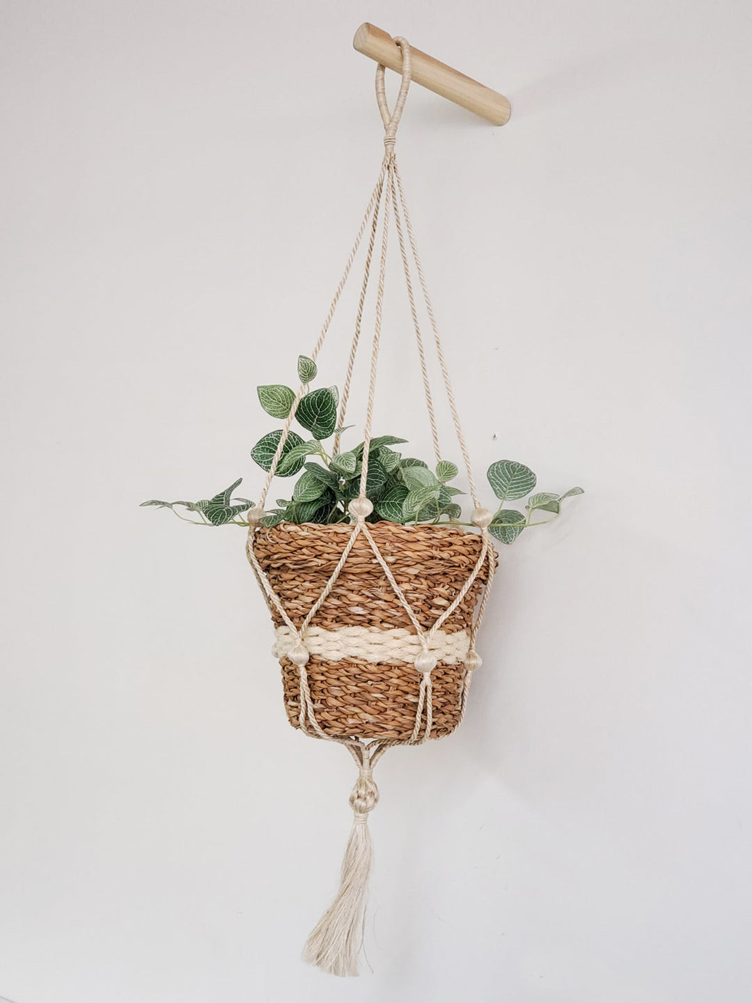 Plant Pot Basket, Striped White or Not