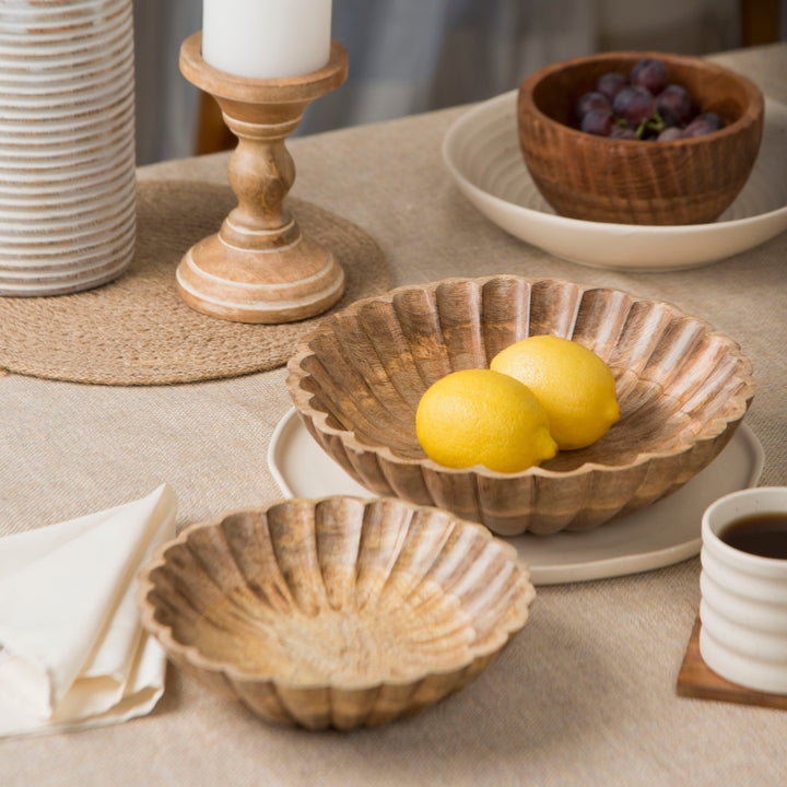 Handcrafted Scalloped Set of 2 Wooden Bowls, Natural