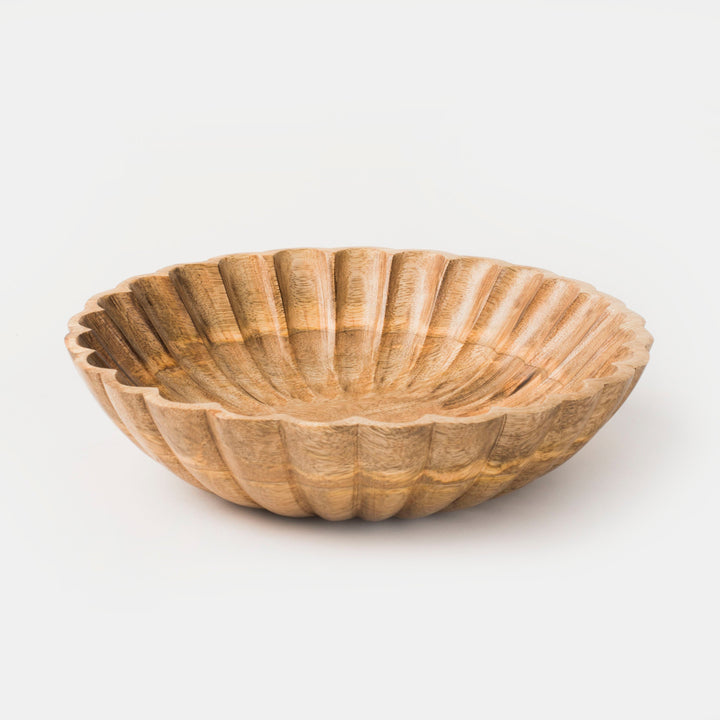 Handcrafted Scalloped Set of 2 Wooden Bowls, Natural