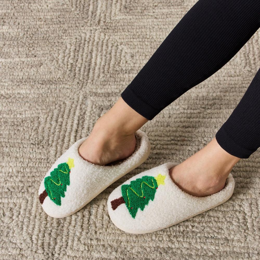 Plush Closed-Toe Slippers, Christmas Tree