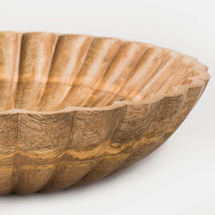 Handcrafted Scalloped Set of 2 Wooden Bowls, Natural