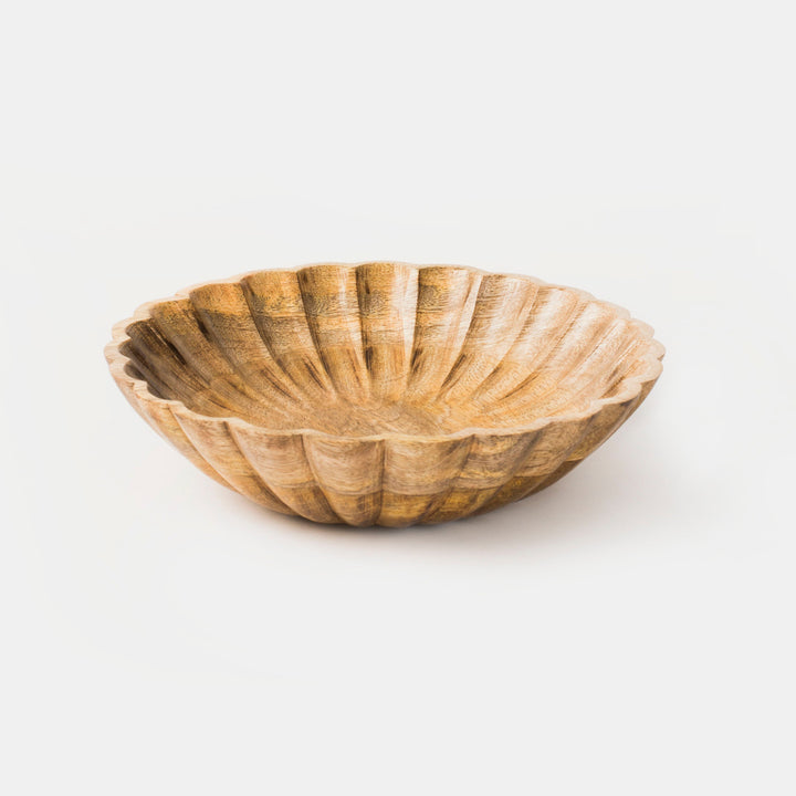 Handcrafted Scalloped Set of 2 Wooden Bowls, Natural