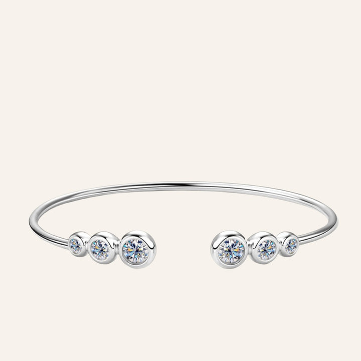 Moissanite Round Cut 1.8 Carat Bracelet, Plated Silver 925