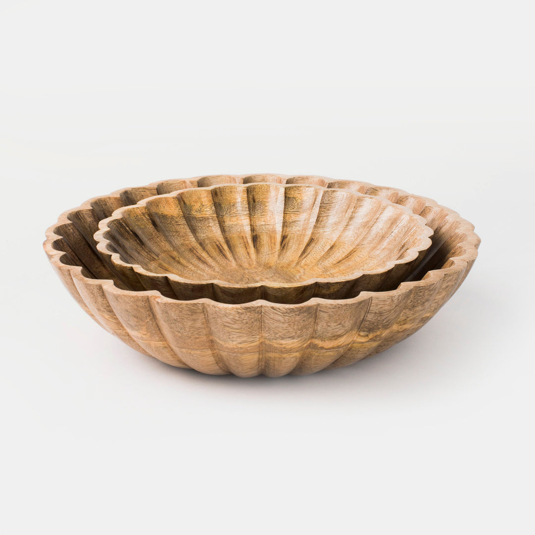 Handcrafted Scalloped Set of 2 Wooden Bowls, Natural