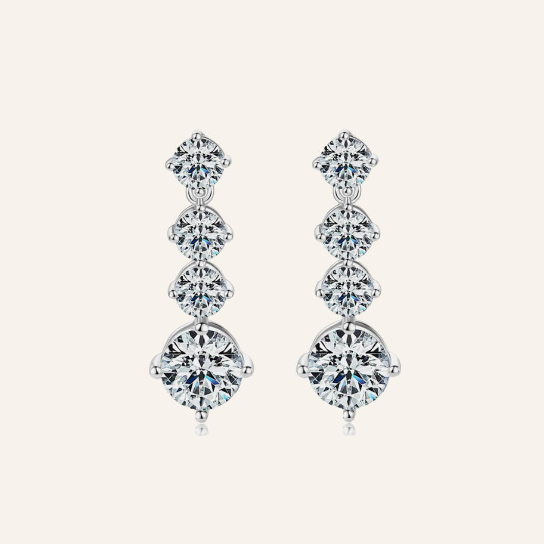 Lovely 925 Silver Drop Earrings, 4 Carat Moissanite