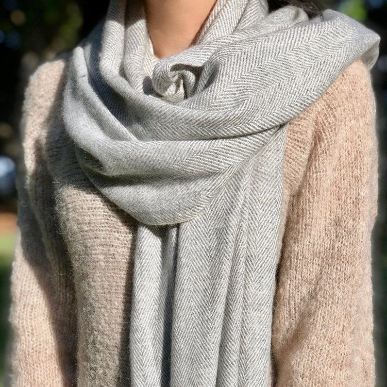 Cashmere Scarf, Gray Herringbone