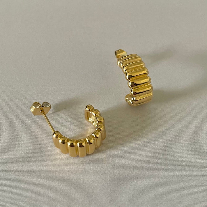 Mini Ribbed Earrings, 18K Gold-Plated